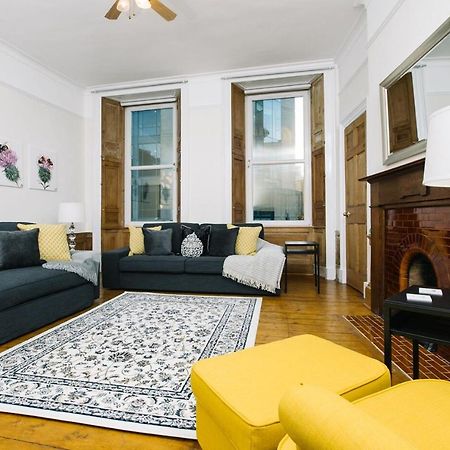 Joivy Great Location! Heart Of City Centre 3Bed Apartment Edinburg Exteriör bild